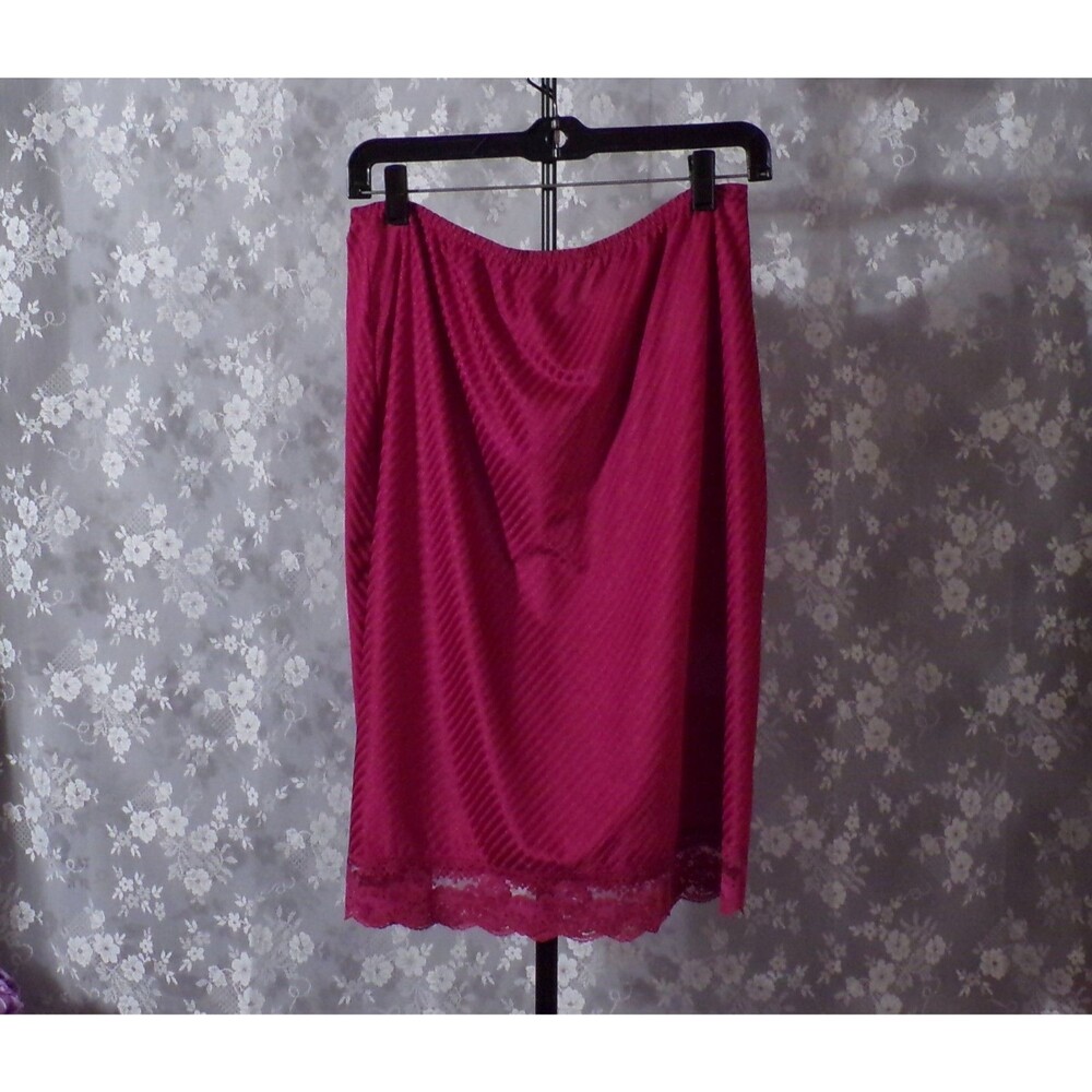 Vintage 80s Maroon Skirt Slip Size Large 1980s Retro Half Mini Slip Undergarment